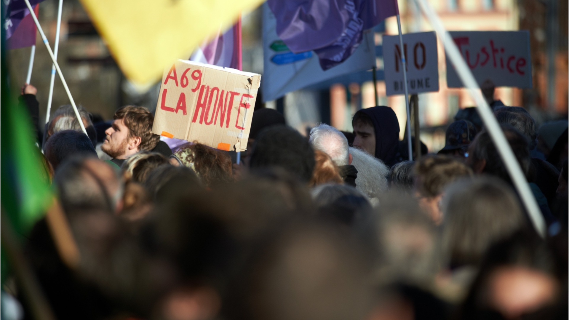 Contournement Judiciaire Sur L'A69 : Le Rôle Des Ministres Et Parlementaires. Contournement Judiciaire Sur L'A69 : Le Rôle Des Ministres Et Parlementaires.