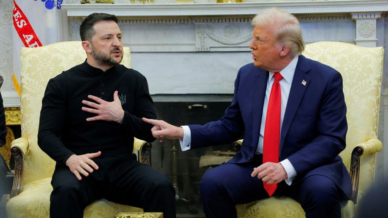 Controversy Erupts: Farage's Views On Zelenskyy Condemned Controversy Erupts: Farage's Views On Zelenskyy Condemned