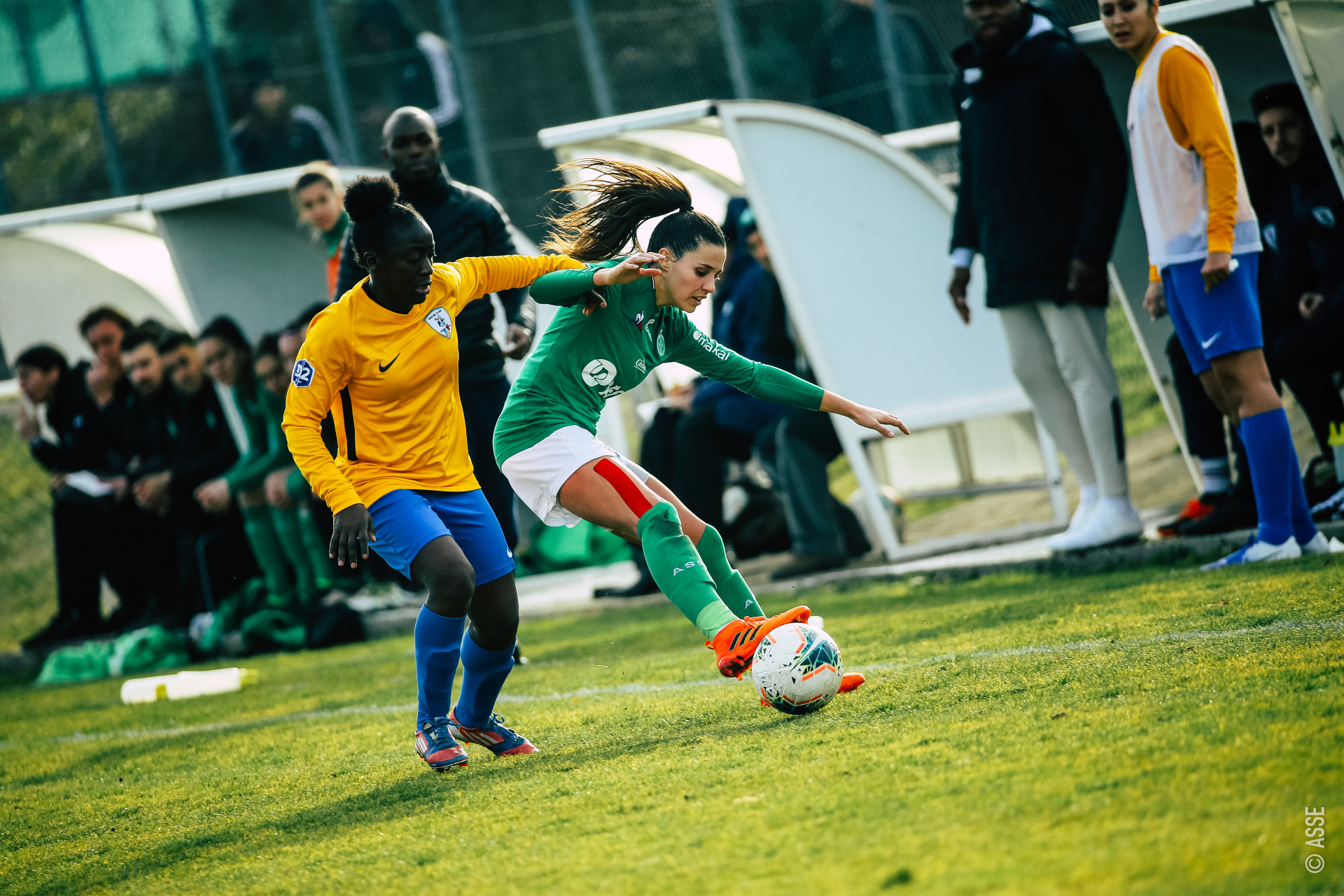Coupe De La CAF: Un Nul Frustrant Pour Les Algériens Coupe De La CAF: Un Nul Frustrant Pour Les Algériens
