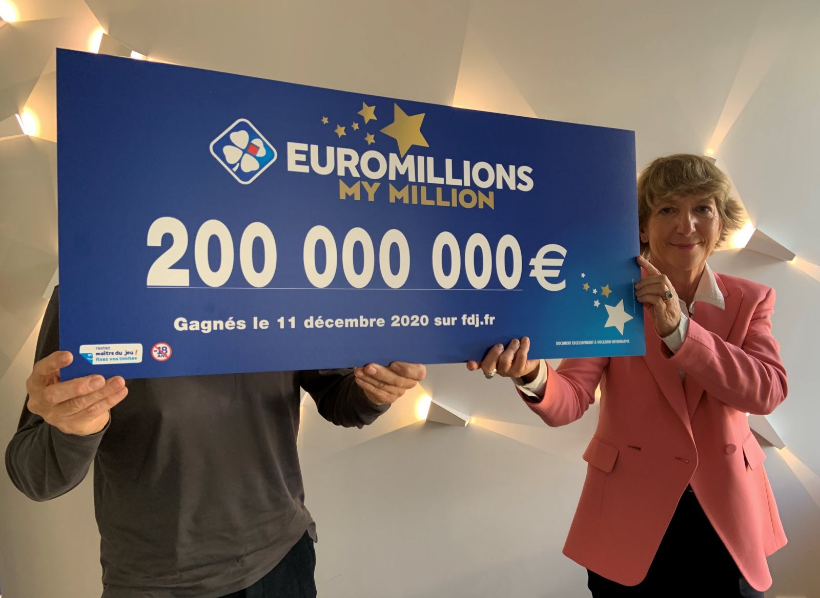 Coupes Budgétaires : Une Région Française Retire 19 Millions D'euros À Une Université Islamique Coupes Budgétaires : Une Région Française Retire 19 Millions D'euros À Une Université Islamique