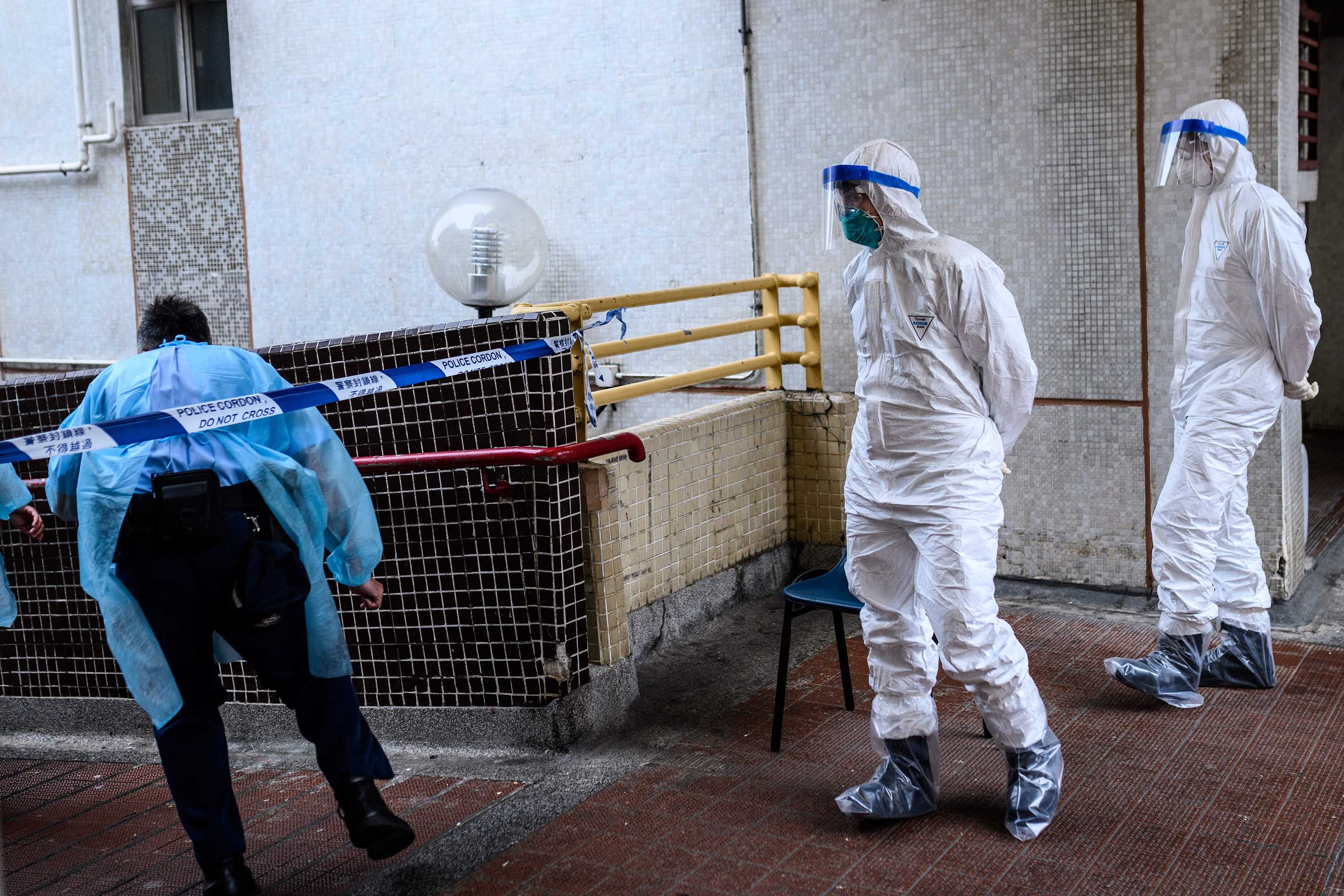 COVID-19 Pandemic Fears Resurface: Sharp Rise In Cases In Hong Kong And Singapore COVID-19 Pandemic Fears Resurface: Sharp Rise In Cases In Hong Kong And Singapore