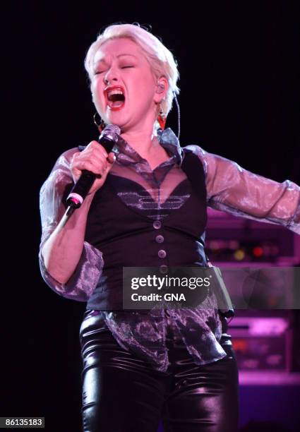 Cyndi Lauper & Counting Crows Team Up For Jones Beach Shows Cyndi Lauper & Counting Crows Team Up For Jones Beach Shows