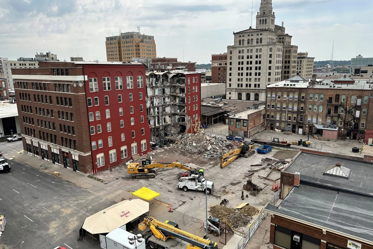 Davenport Council Votes To Demolish Apartment Building Davenport Council Votes To Demolish Apartment Building