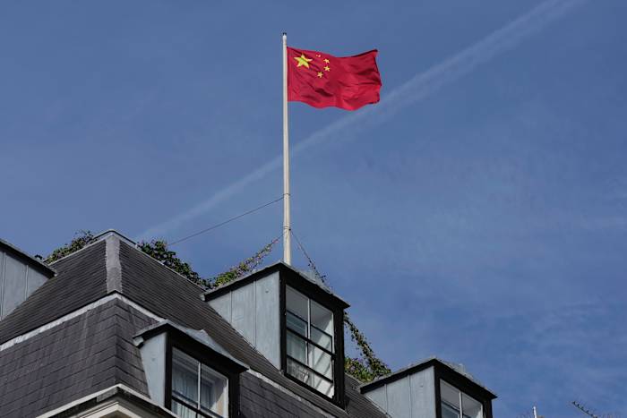 De Connecties Van Prins Andrew: Een Chinese Spion En Zijn Banden Met China De Connecties Van Prins Andrew: Een Chinese Spion En Zijn Banden Met China