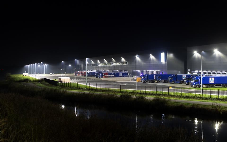 De Komst Van Het Verdeelstation In Oostwold: Een Onontkoombare Realiteit De Komst Van Het Verdeelstation In Oostwold: Een Onontkoombare Realiteit