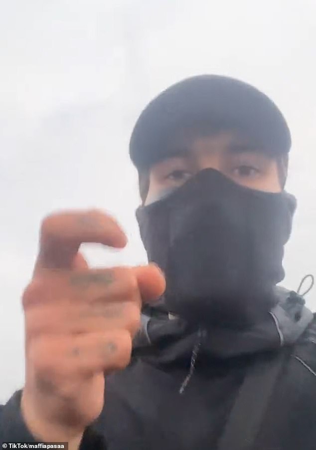 Death Threat: Afghan Migrant Targets Nigel Farage En Route To UK Death Threat: Afghan Migrant Targets Nigel Farage En Route To UK