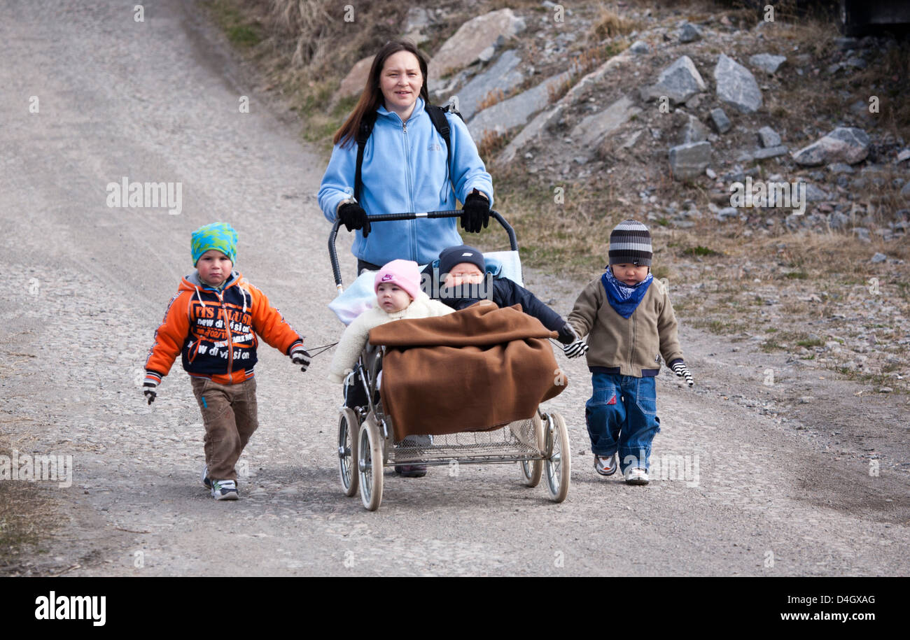 Découvrir L'Histoire D'Arnarulunguaq, Une Femme Inuit Remarquable Découvrir L'Histoire D'Arnarulunguaq, Une Femme Inuit Remarquable