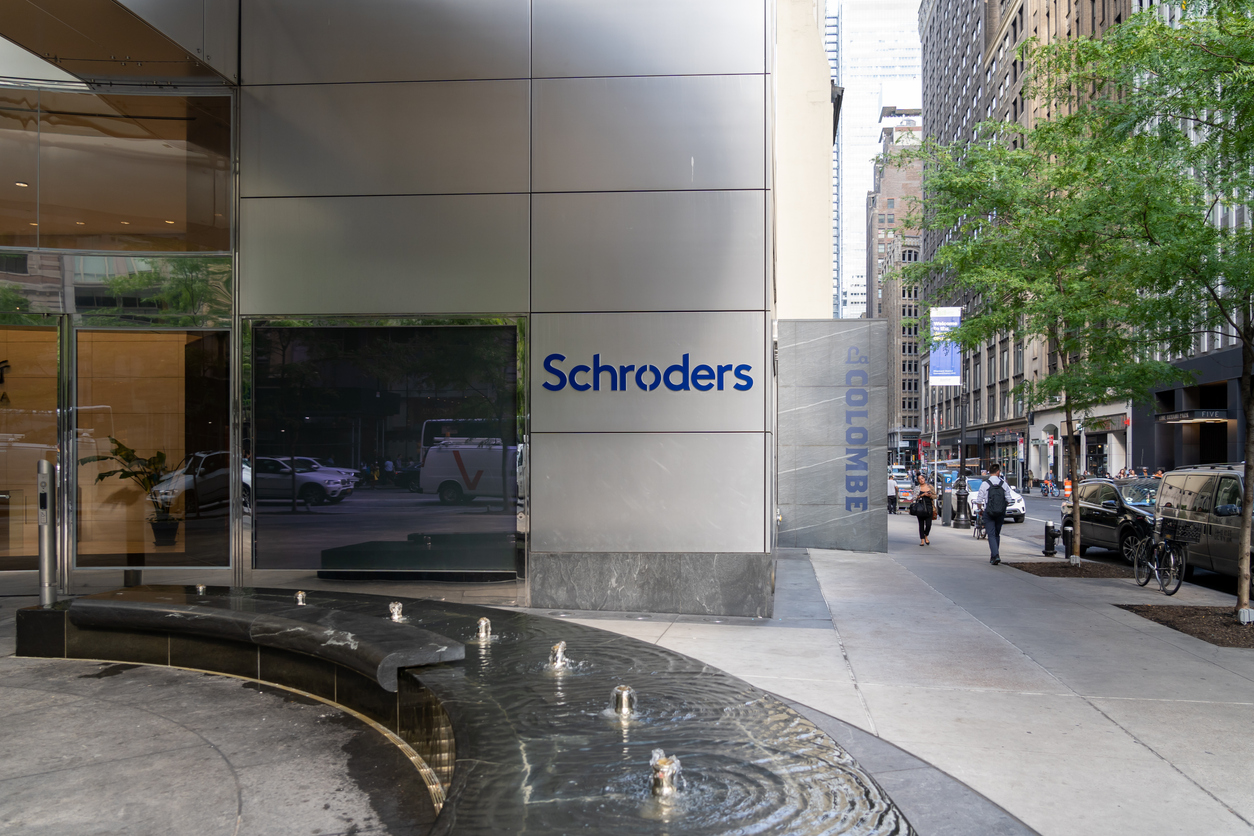 Decreased Schroders Assets: Analysis Of Q1 2024 Client Behavior And Market Trends Decreased Schroders Assets: Analysis Of Q1 2024 Client Behavior And Market Trends
