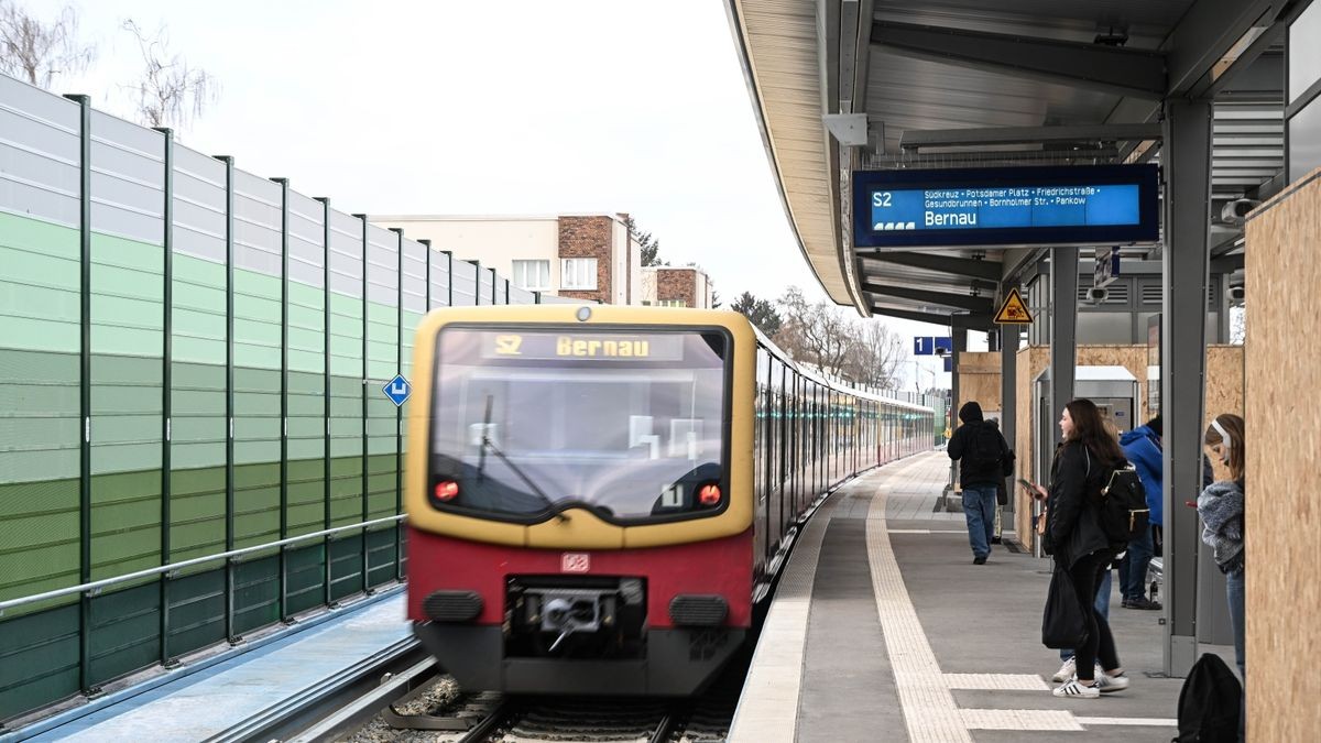 Der BVG-Streik In Berlin: Hintergründe Und Folgen Für Pendler Der BVG-Streik In Berlin: Hintergründe Und Folgen Für Pendler