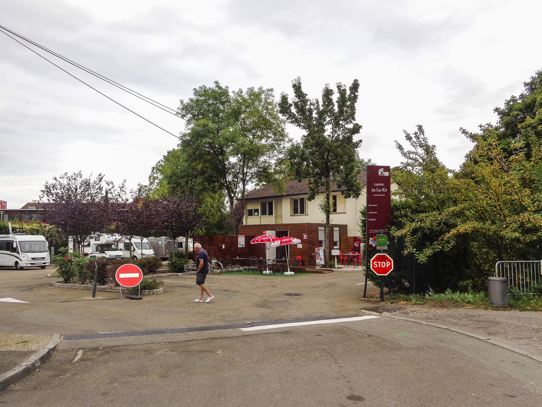Dijon - Lac Kir : Enquête Après Une Agression Laissant Trois Hommes Blessés Dijon - Lac Kir : Enquête Après Une Agression Laissant Trois Hommes Blessés