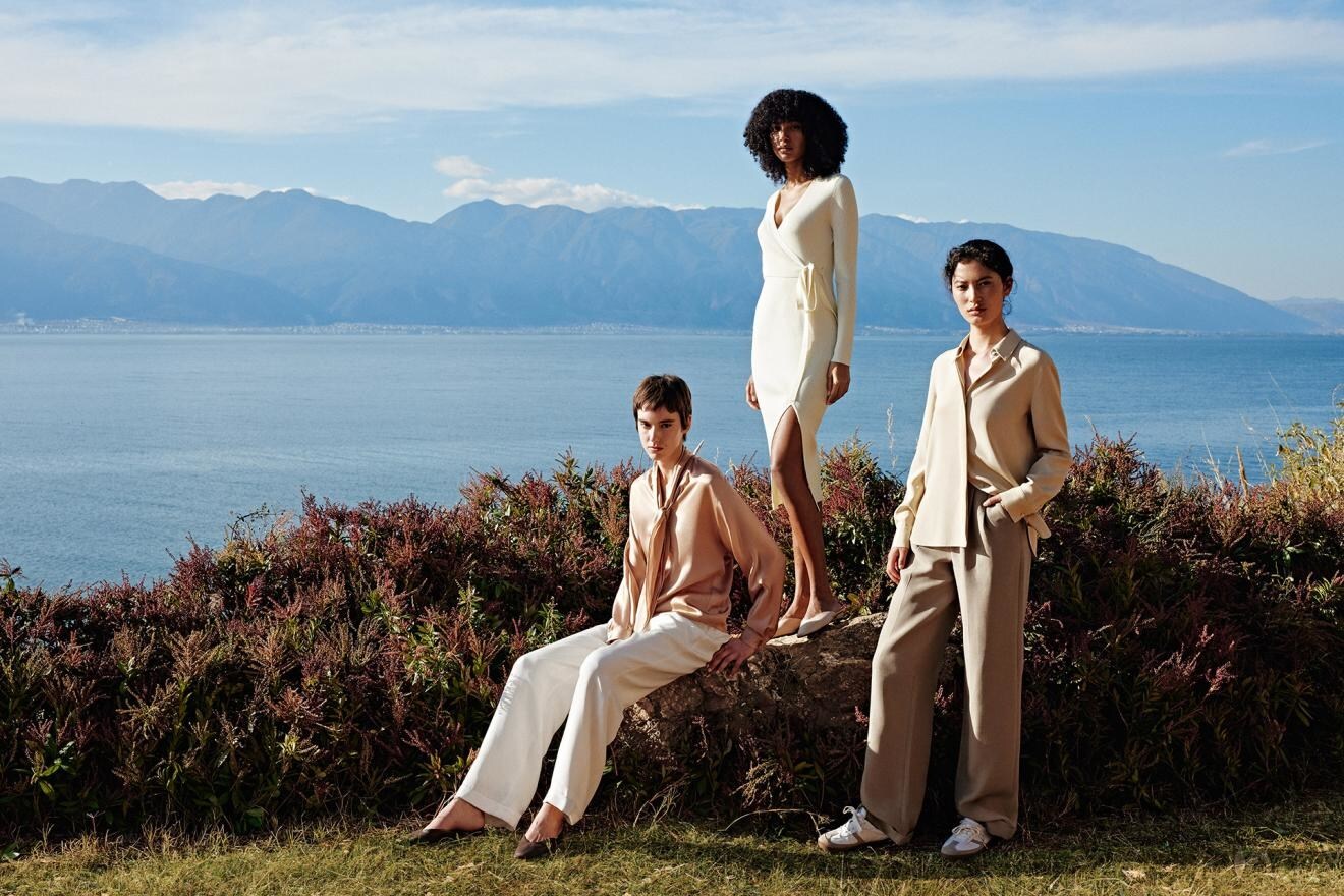 Discover The Elizabeth Stewart And Lilysilk Spring Collection Discover The Elizabeth Stewart And Lilysilk Spring Collection