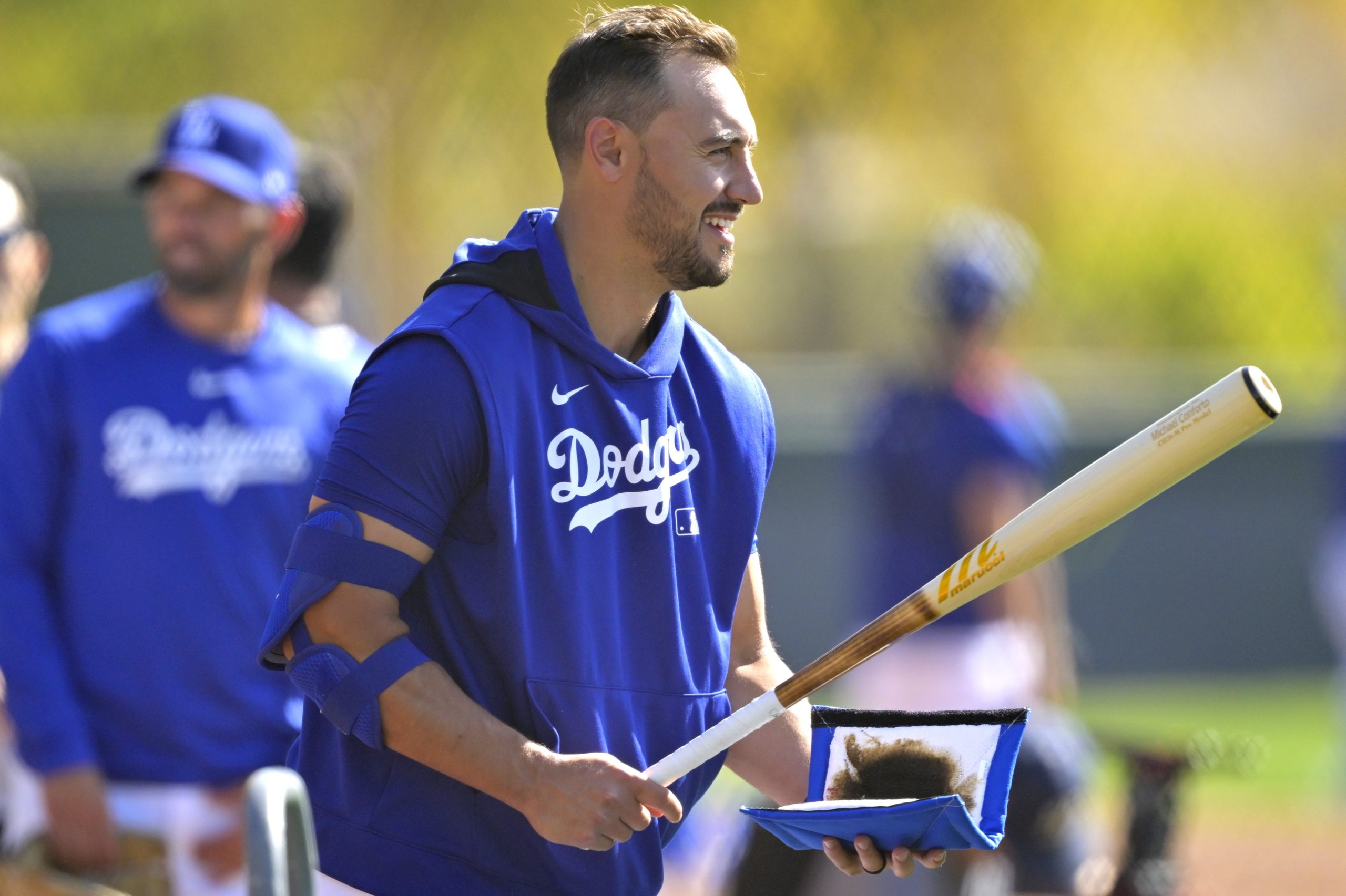 Dodgers' Conforto: Following In Hernandez's Offensive Footsteps? Dodgers' Conforto: Following In Hernandez's Offensive Footsteps?