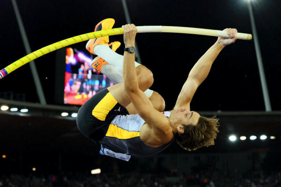 Duplantis' Diamond League Debut: A New Era In Pole Vault Duplantis' Diamond League Debut: A New Era In Pole Vault