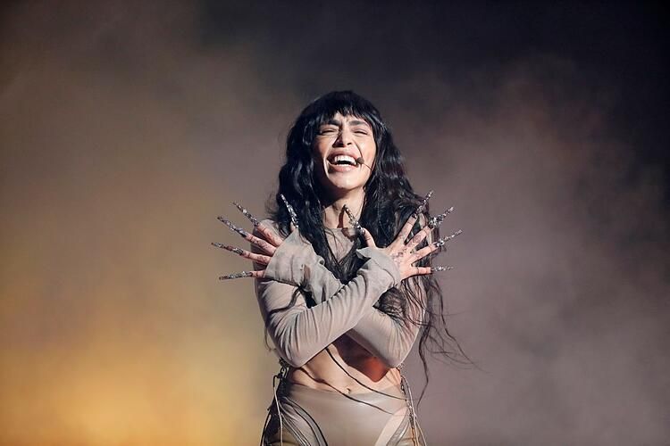 East Anglian's Leslie Continues Eurovision Quest East Anglian's Leslie Continues Eurovision Quest