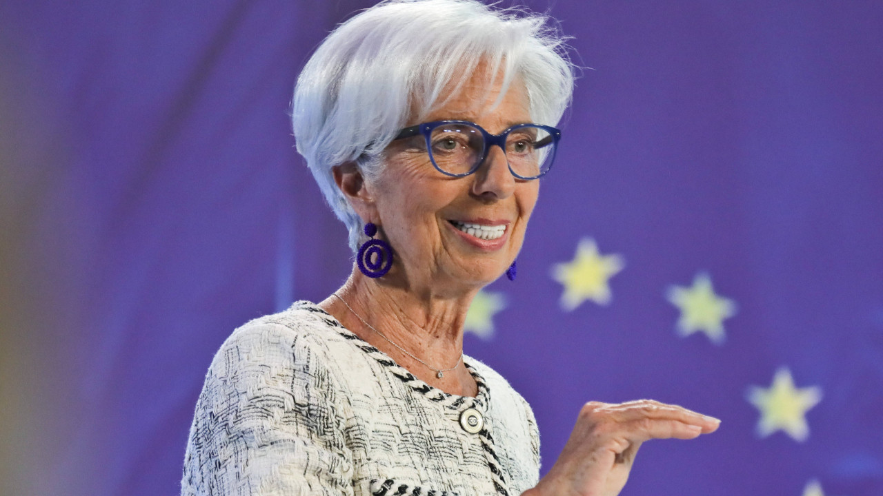 ECB Başkanı Lagarde: Tırmanan Ticaret Gerilimleri Enflasyonu Nasıl Etkiliyor? ECB Başkanı Lagarde: Tırmanan Ticaret Gerilimleri Enflasyonu Nasıl Etkiliyor?