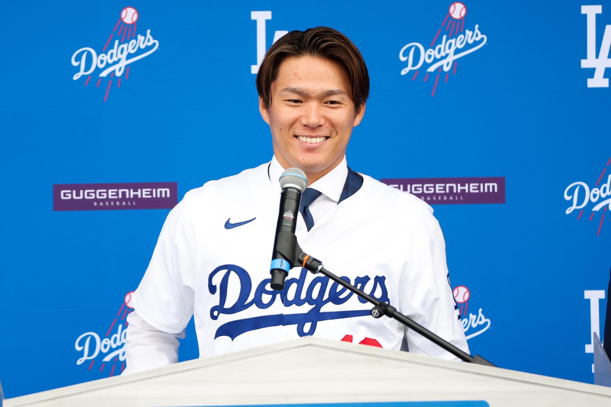 Edman's Homer, Yamamoto's Pitching Power Dodgers To Win Against Cubs Edman's Homer, Yamamoto's Pitching Power Dodgers To Win Against Cubs