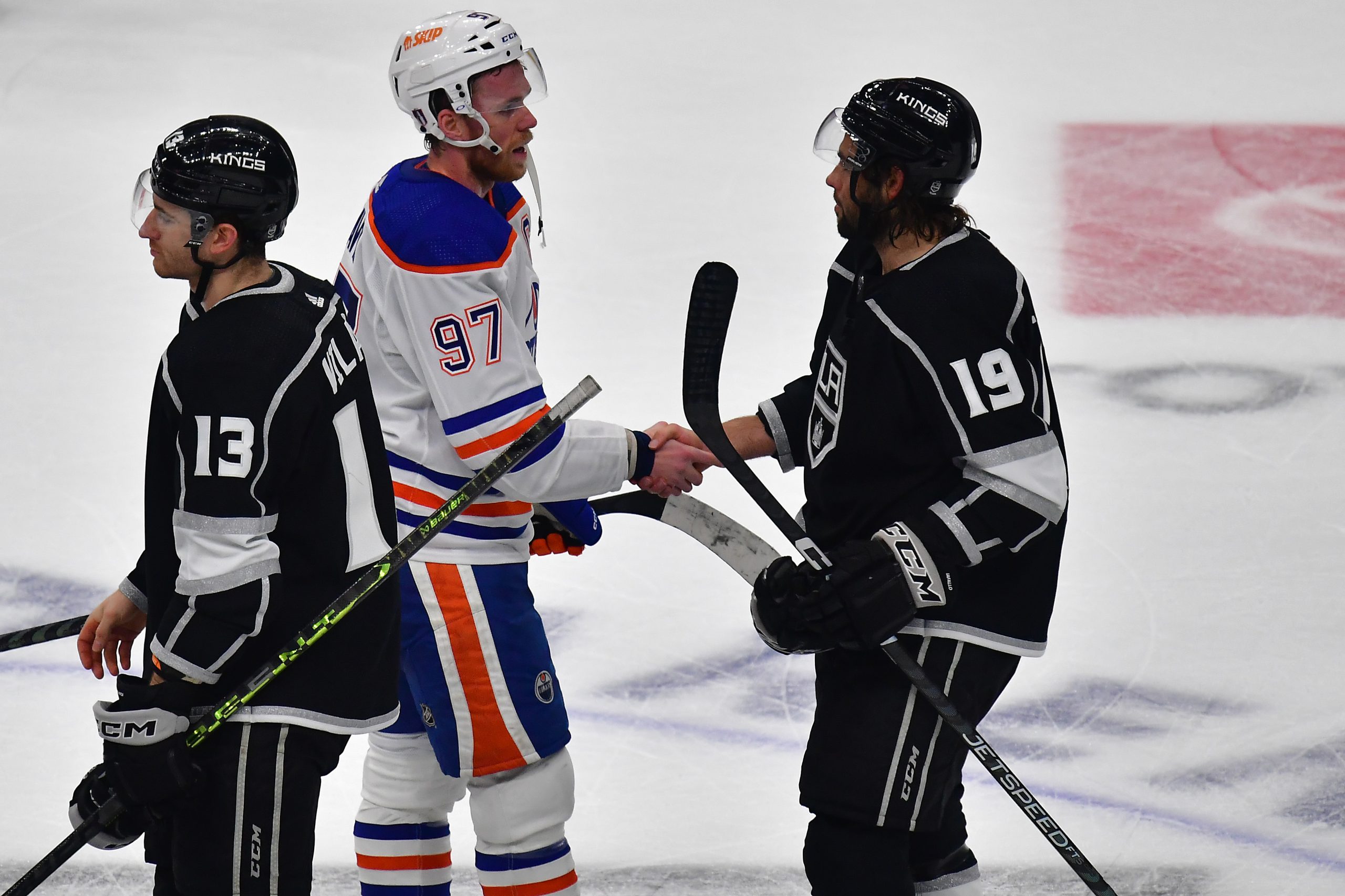 Edmonton Oilers' Overtime Win Levels Series Against Los Angeles Kings Edmonton Oilers' Overtime Win Levels Series Against Los Angeles Kings