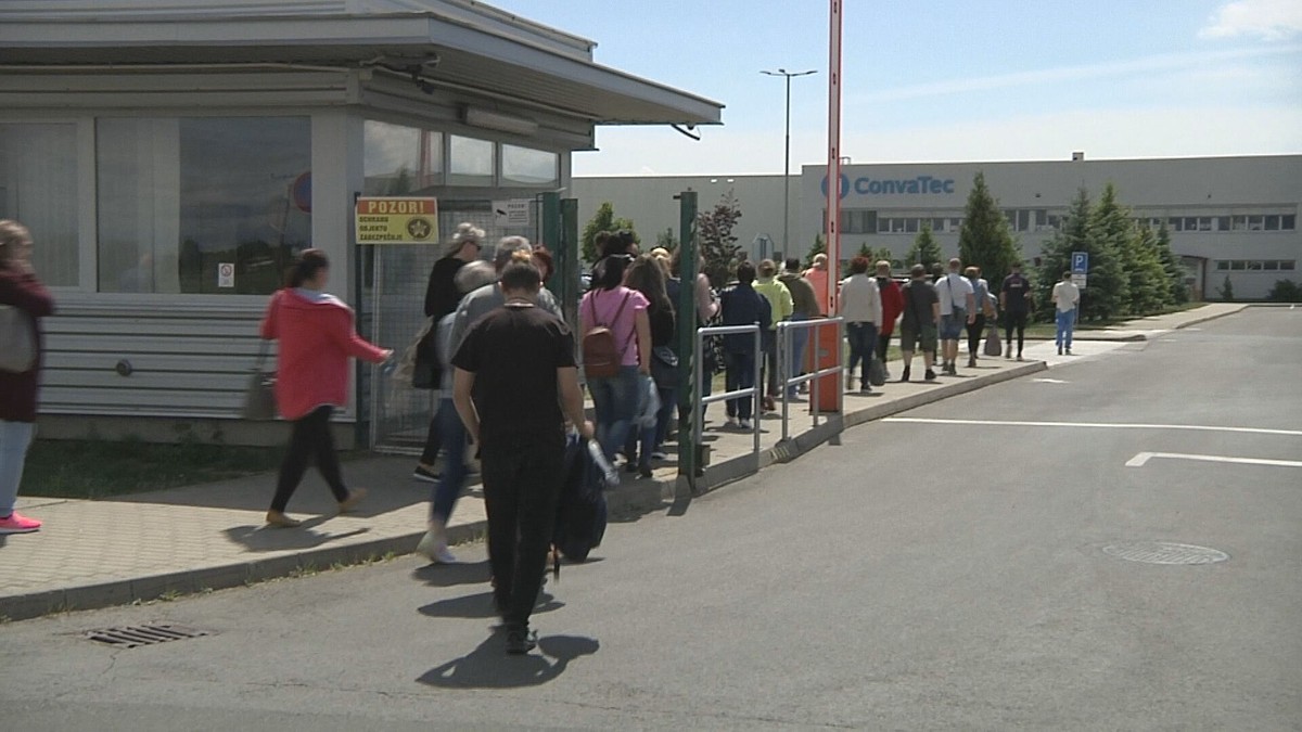 Ekonomická Kríza V Nemecku: Prepúšťanie V Tisícoch – Správy Z HNonline.sk Ekonomická Kríza V Nemecku: Prepúšťanie V Tisícoch – Správy Z HNonline.sk