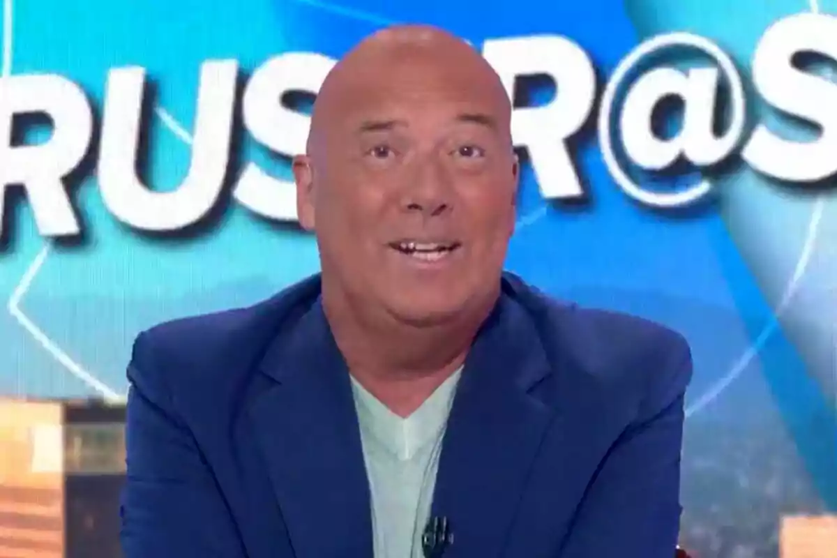 El Comentario De Alfonso Arús Sobre Melody En Arusero: ¿Apoyo O Crítica? Eurovisión 2025 El Comentario De Alfonso Arús Sobre Melody En Arusero: ¿Apoyo O Crítica? Eurovisión 2025