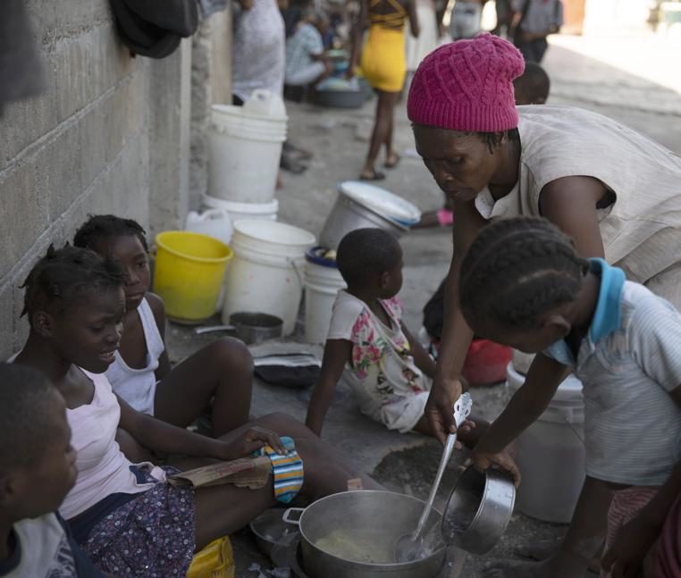 El Impacto De La Extensión De HOPE/HELP En Las Comunidades Haitianas El Impacto De La Extensión De HOPE/HELP En Las Comunidades Haitianas