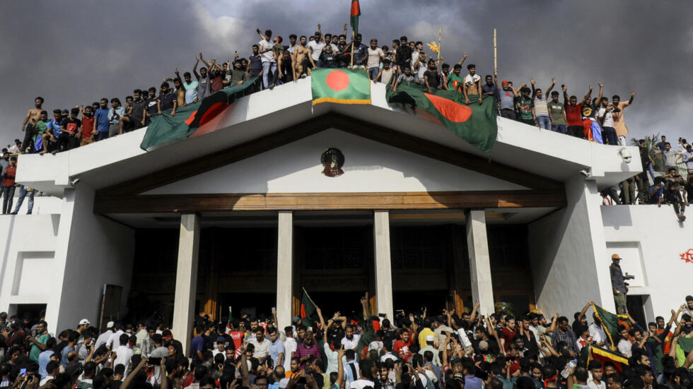 Election Ban: Blow To Sheikh Hasina's Ruling Party In Bangladesh Election Ban: Blow To Sheikh Hasina's Ruling Party In Bangladesh