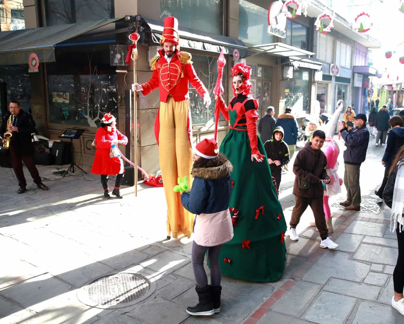 Εορταστικές Εκδηλώσεις Μαΐου Στην Καστοριά Εορταστικές Εκδηλώσεις Μαΐου Στην Καστοριά