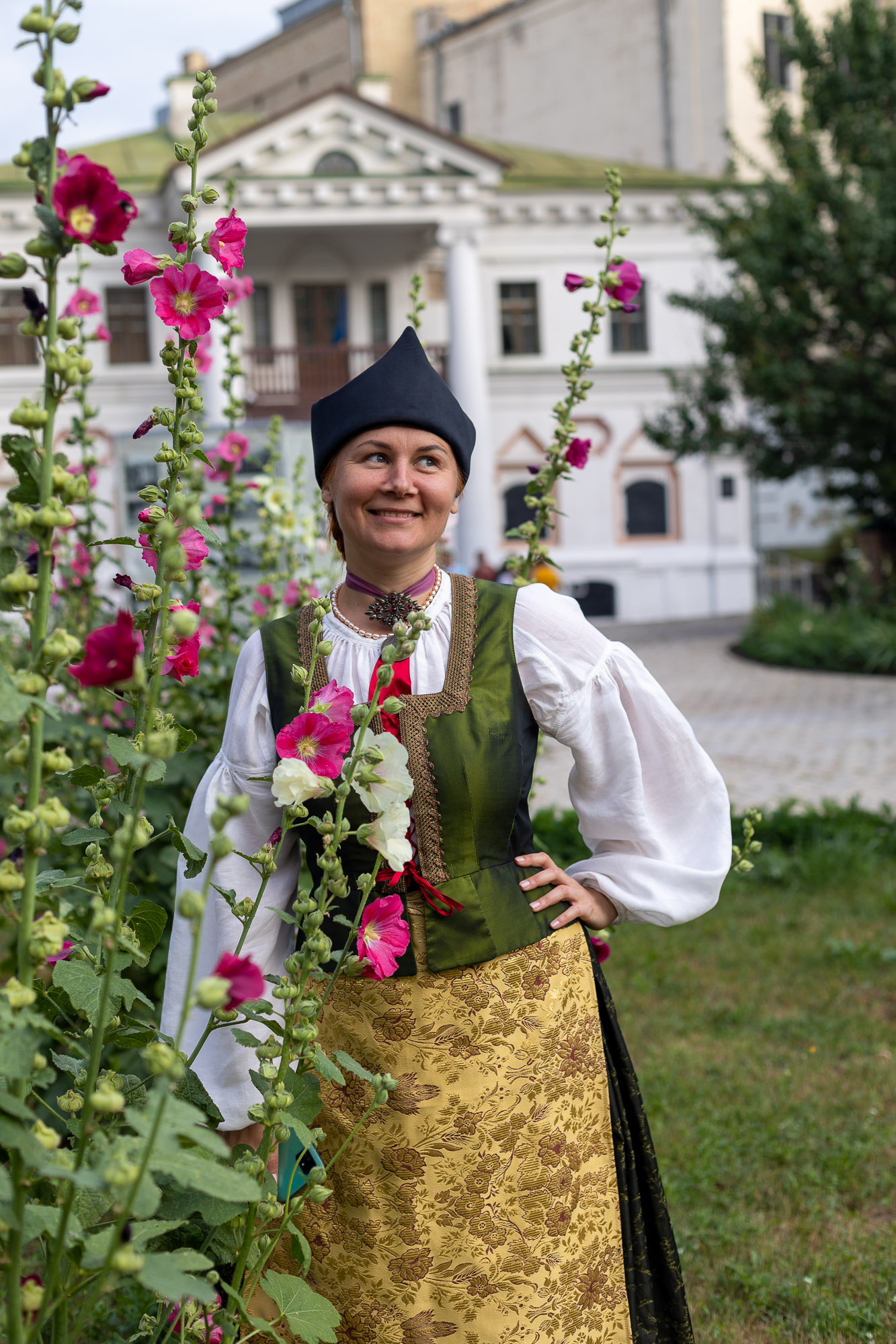 Епатажна Ріанна: Фотосесія У Відвертому Рожевому Вбранні Епатажна Ріанна: Фотосесія У Відвертому Рожевому Вбранні