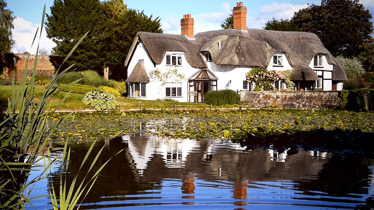 Escape To The Country: Dream Homes Under £1 Million Escape To The Country: Dream Homes Under £1 Million
