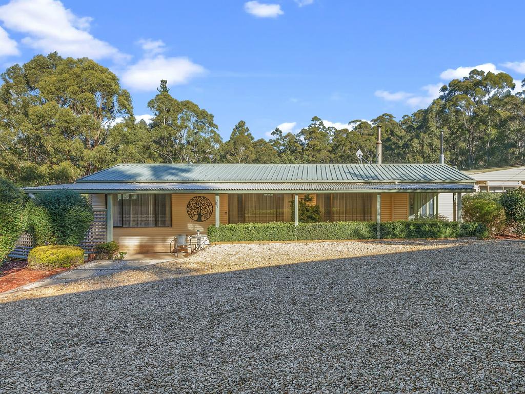 Escape To The Country: Top Destinations For A Tranquil Lifestyle Escape To The Country: Top Destinations For A Tranquil Lifestyle