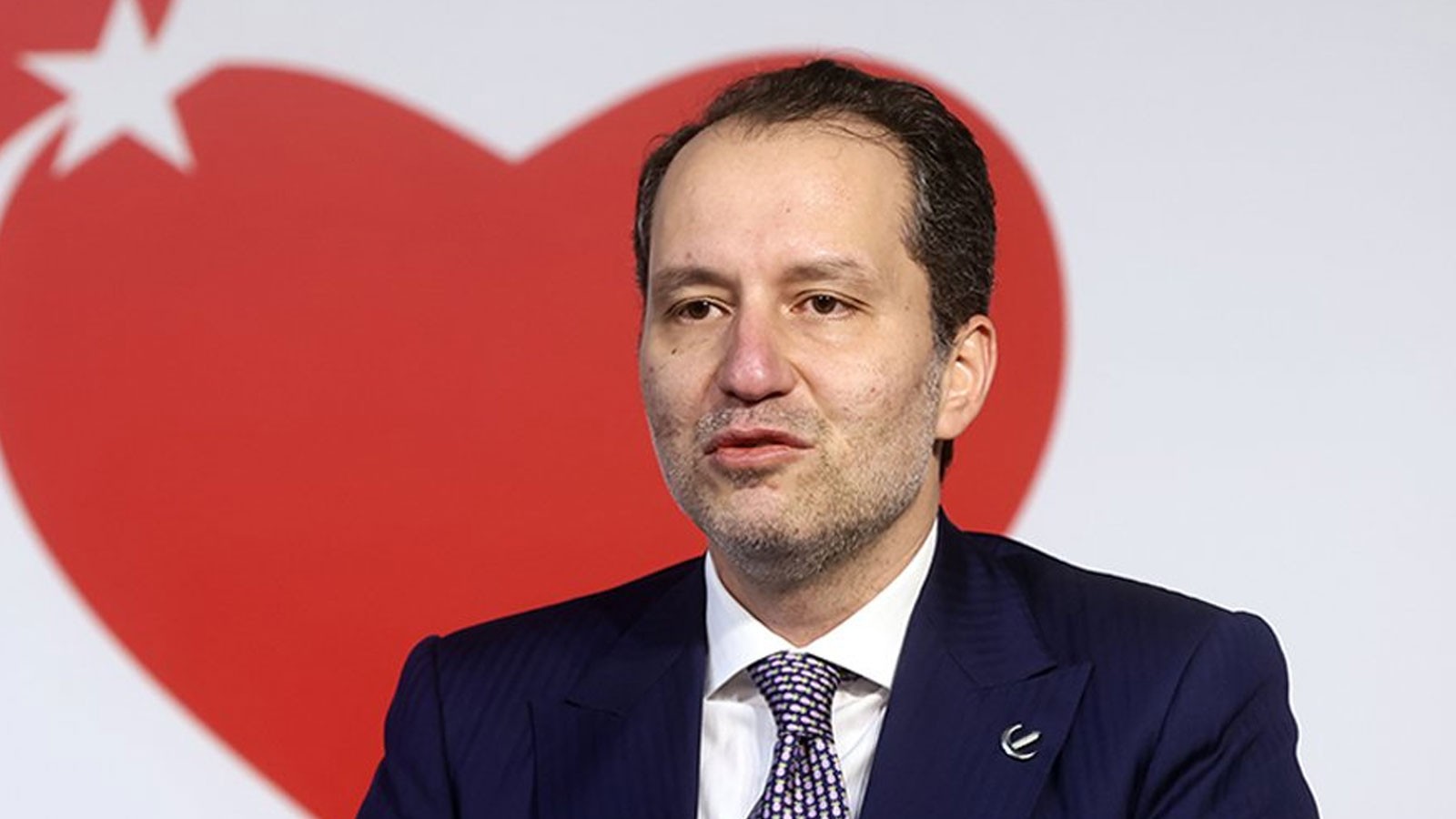 Fatih Erbakandan Kırmızı Çizgi Vurgusu: Kıbrıs Ve Şehitler Anısına Fatih Erbakandan Kırmızı Çizgi Vurgusu: Kıbrıs Ve Şehitler Anısına