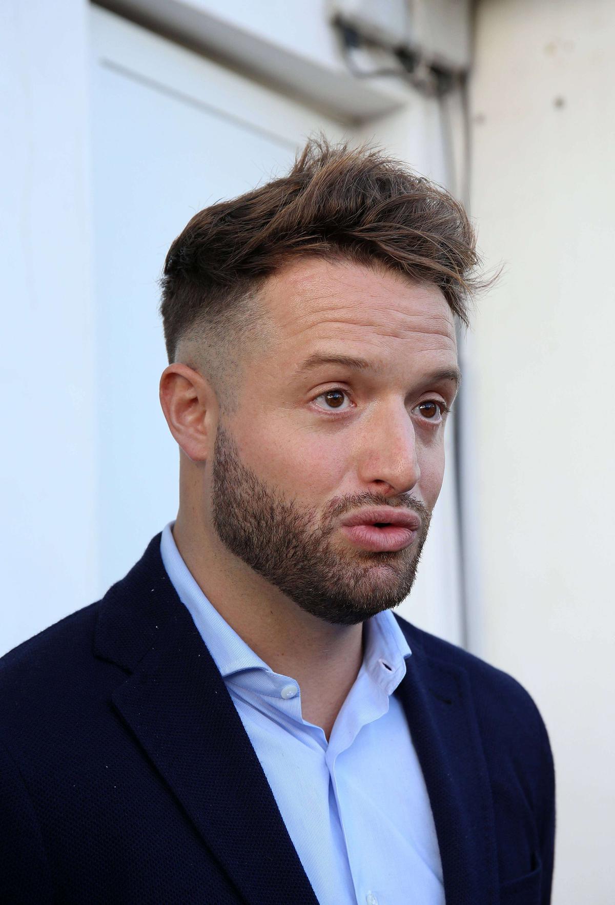 Faure Contre Bouamrane: Tacles Et Tensions Marquent Le Début De La Campagne Du PS Faure Contre Bouamrane: Tacles Et Tensions Marquent Le Début De La Campagne Du PS