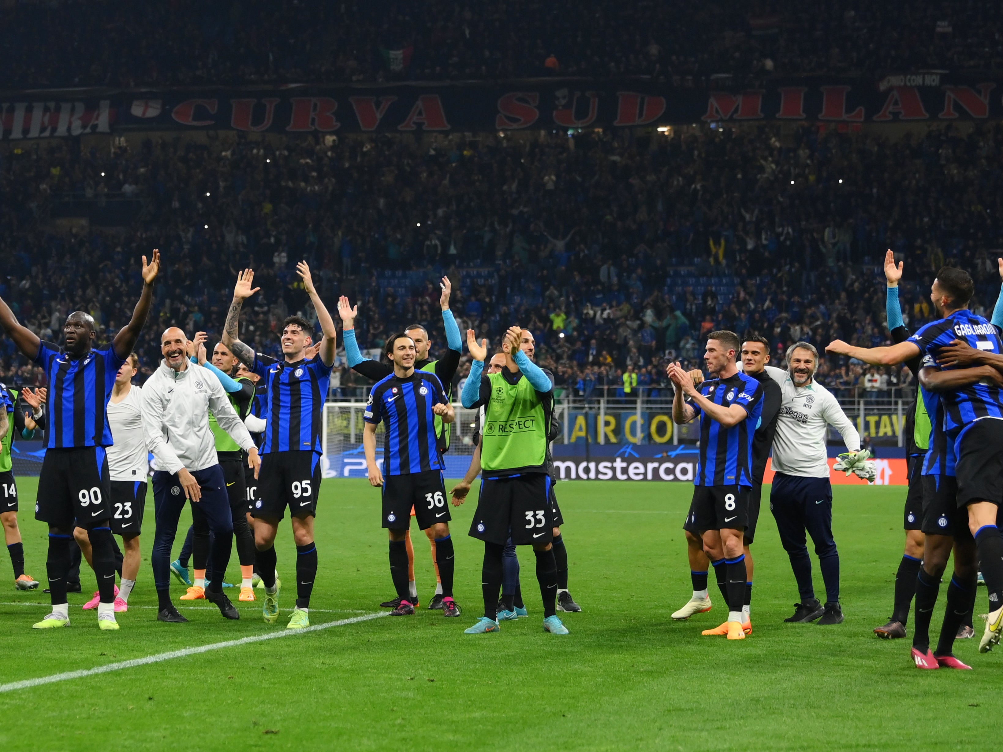 Feyenoord Eliminated By Inter Milan In Europa League Feyenoord Eliminated By Inter Milan In Europa League