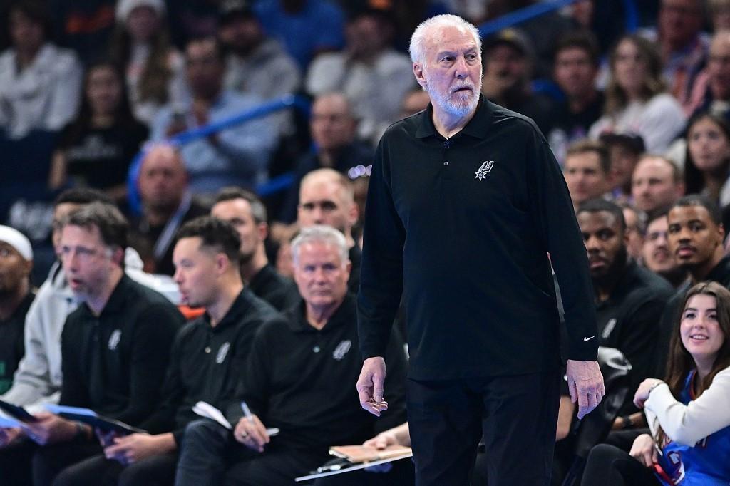 Fin De L'Ère Popovich Aux Spurs : Johnson À La Tête De L'Équipe Fin De L'Ère Popovich Aux Spurs : Johnson À La Tête De L'Équipe