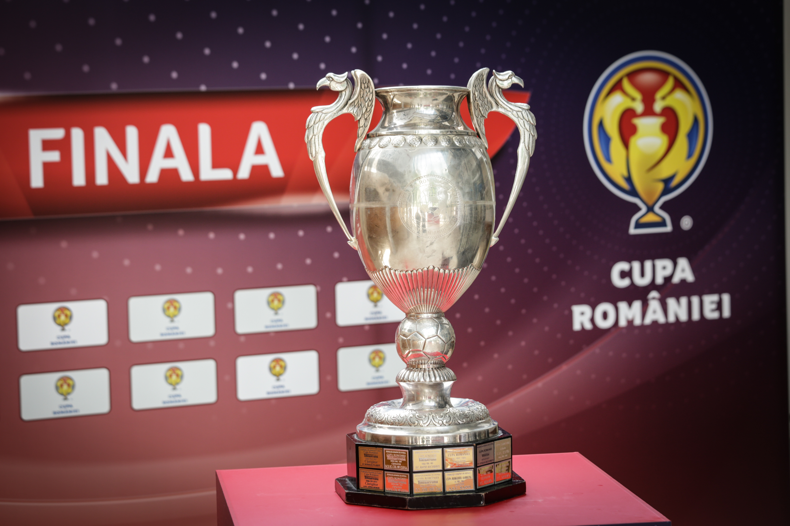 Finala Cupei Germaniei: VfB Stuttgart Așteaptă Revenirea Lui Stiller Finala Cupei Germaniei: VfB Stuttgart Așteaptă Revenirea Lui Stiller