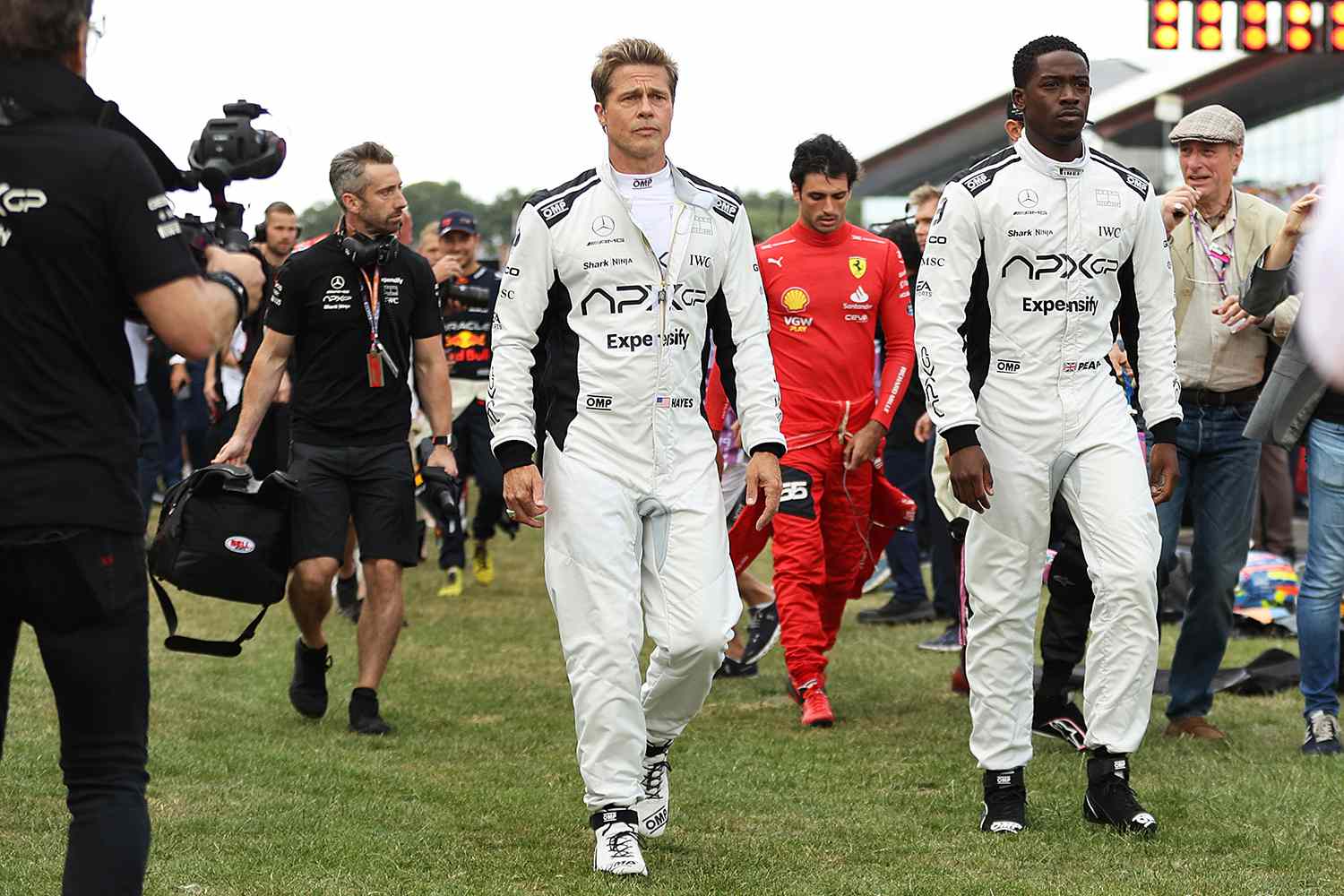 Formula 1 Film Starring Brad Pitt Features Apple Maps Integration