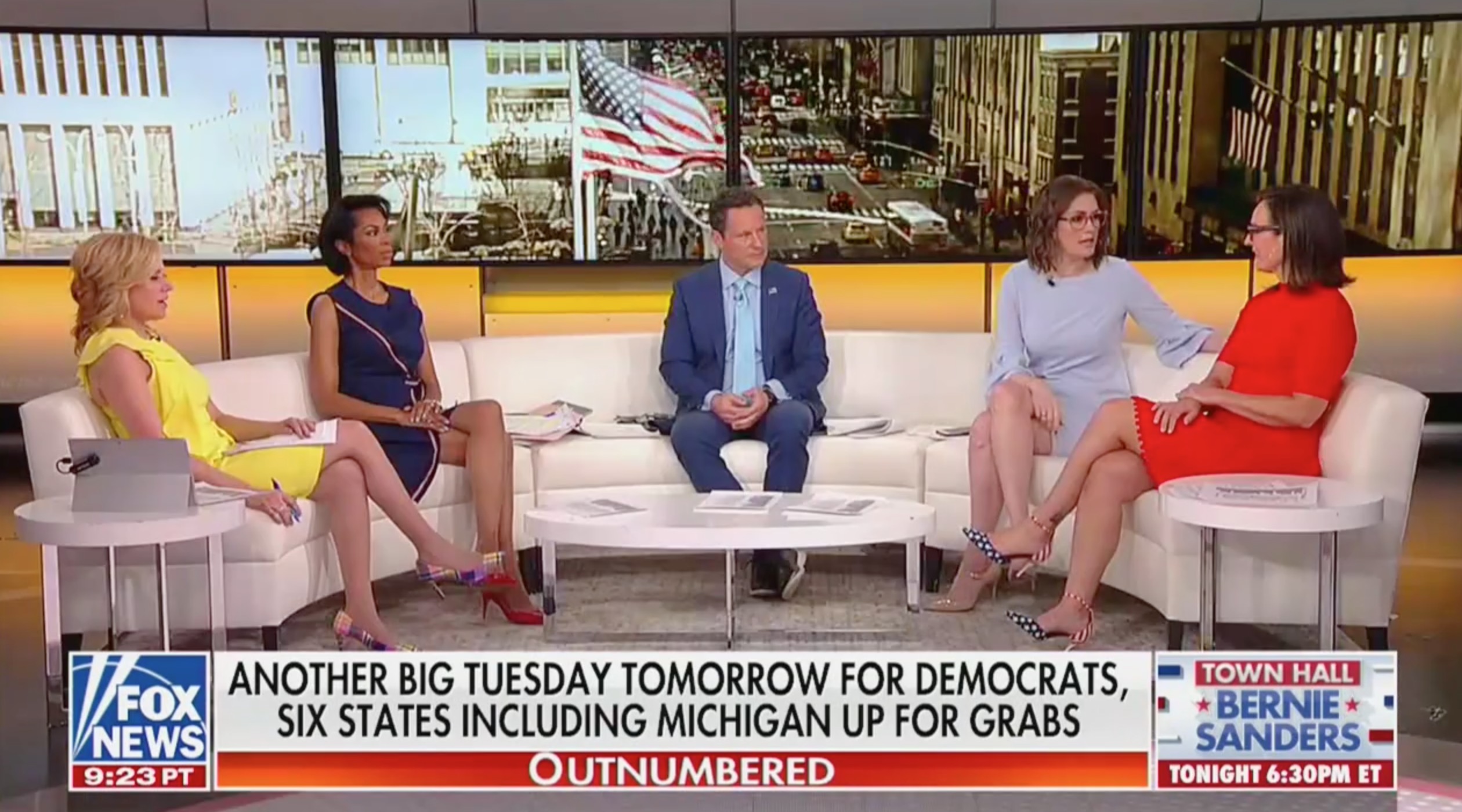 Fox News Hosts Clash Over Trump Tariffs: A Heated Exchange Fox News Hosts Clash Over Trump Tariffs: A Heated Exchange