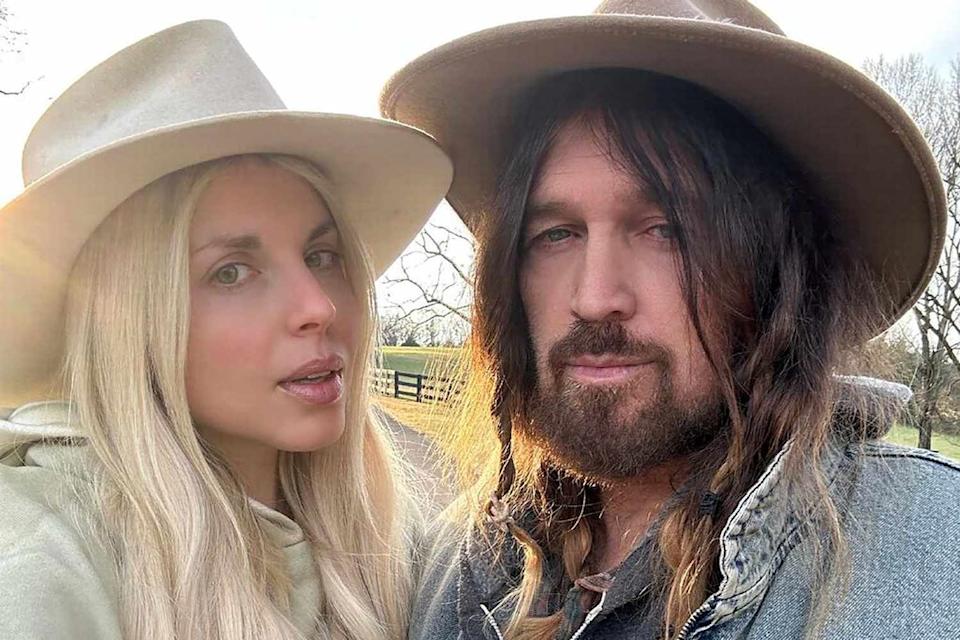 Fra Skilsmisse Til Ny Kjærlighet: Billy Ray Cyrus' Vei Videre Med Elizabeth Hurley