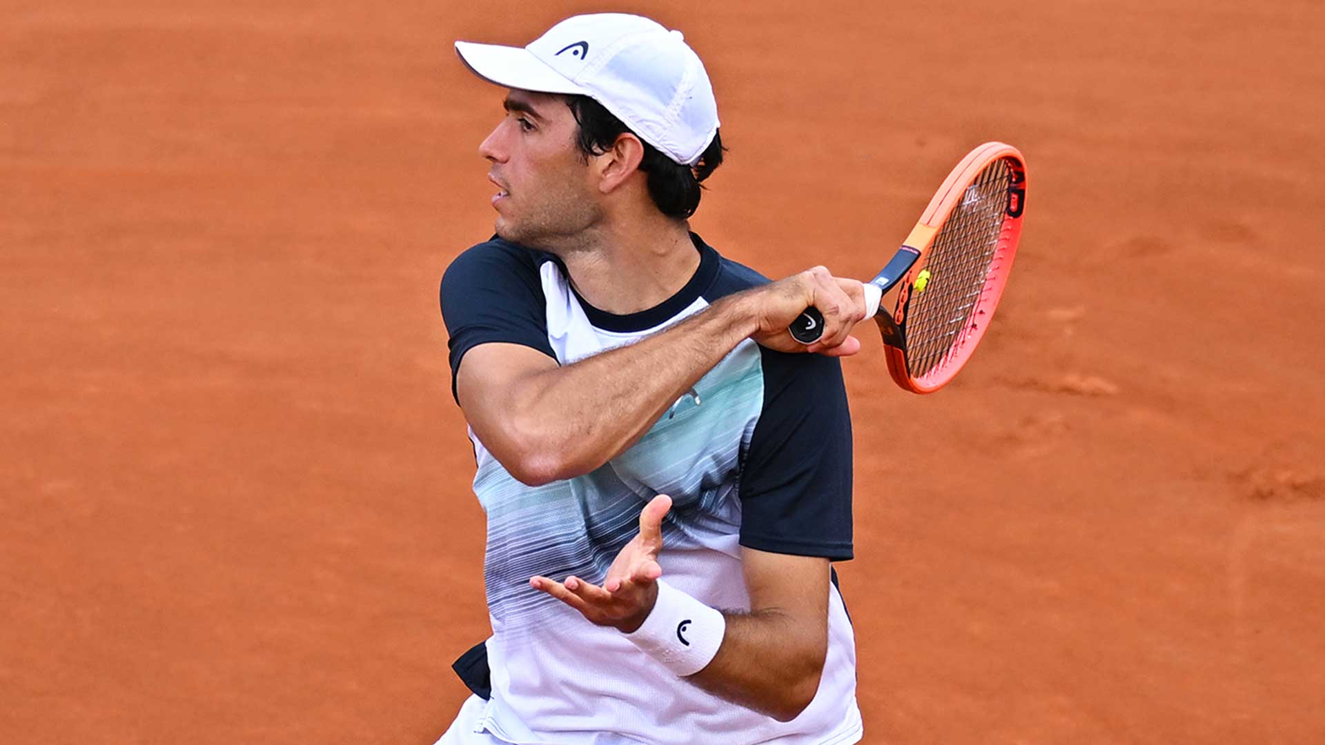 French Open Upset: Borges Defeats Injury-Plagued Ruud