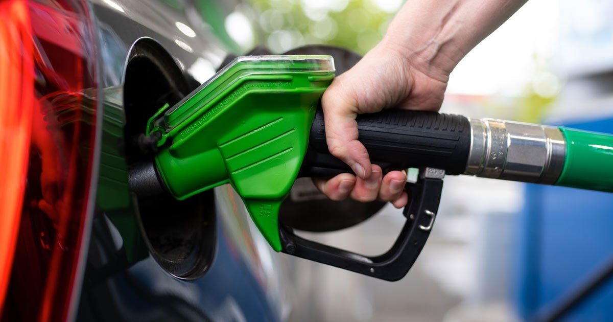 Gas Prices To Plummet For Memorial Day Weekend Gas Prices To Plummet For Memorial Day Weekend