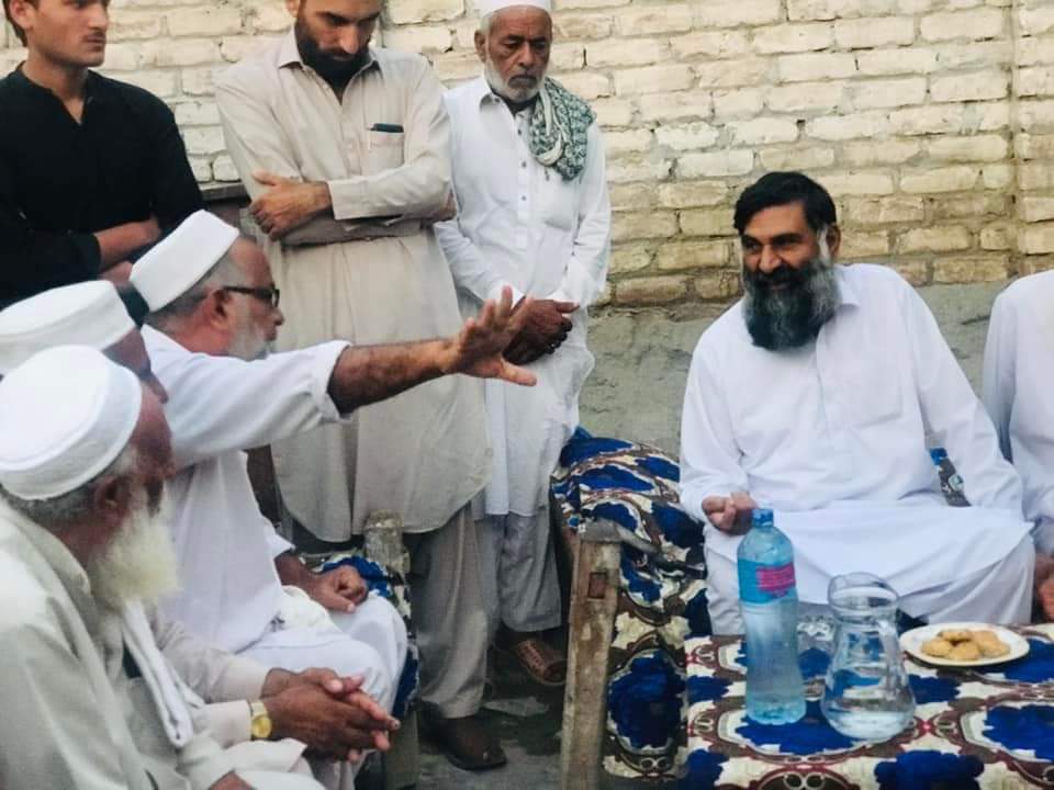 گجرانوالہ میں ولیمے کے موقع پر دل کا دورہ، دلہن کا غم گجرانوالہ میں ولیمے کے موقع پر دل کا دورہ، دلہن کا غم
