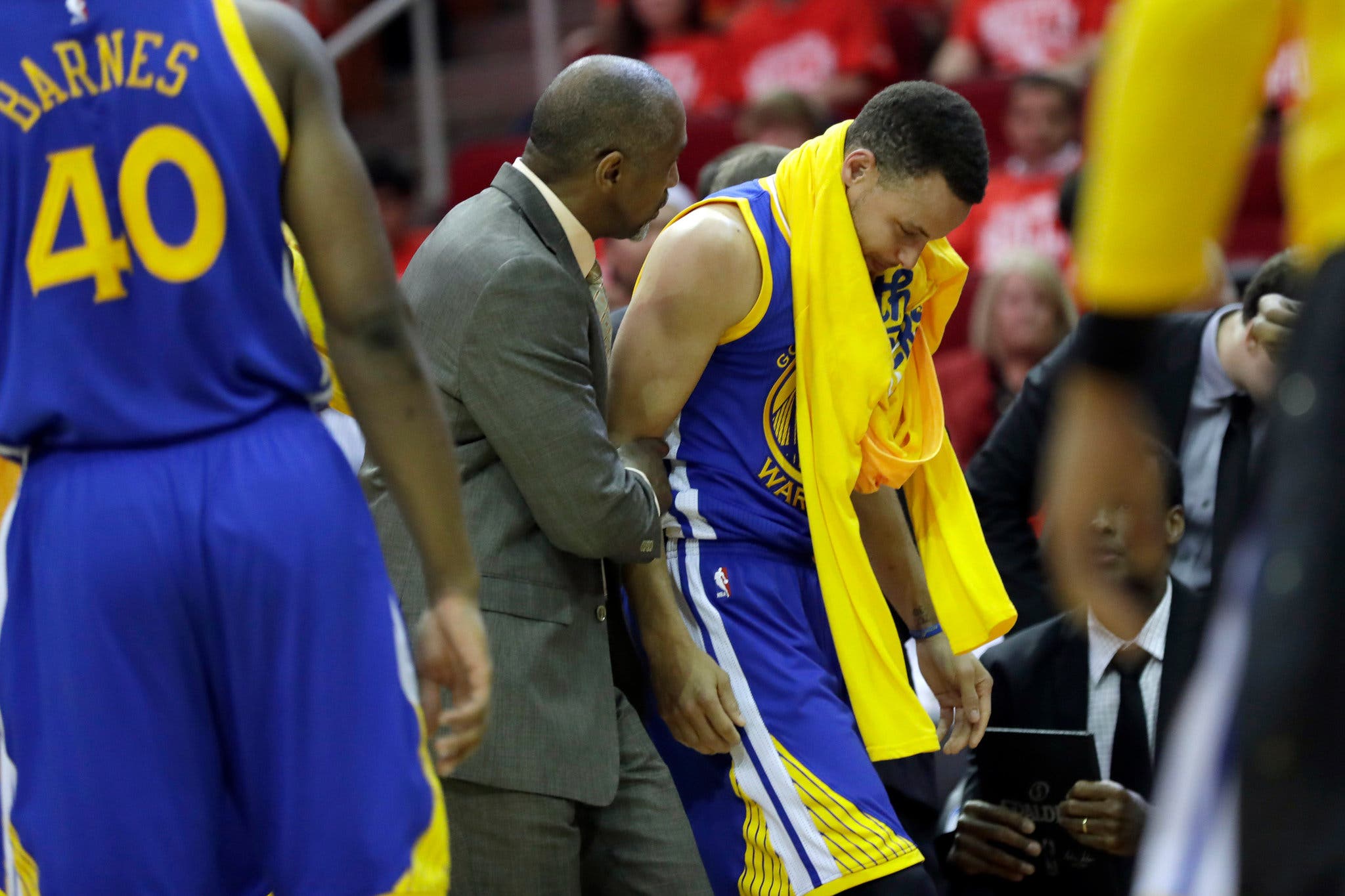 Golden State Warriors Coach On Stephen Curry's Injury Timeline Golden State Warriors Coach On Stephen Curry's Injury Timeline