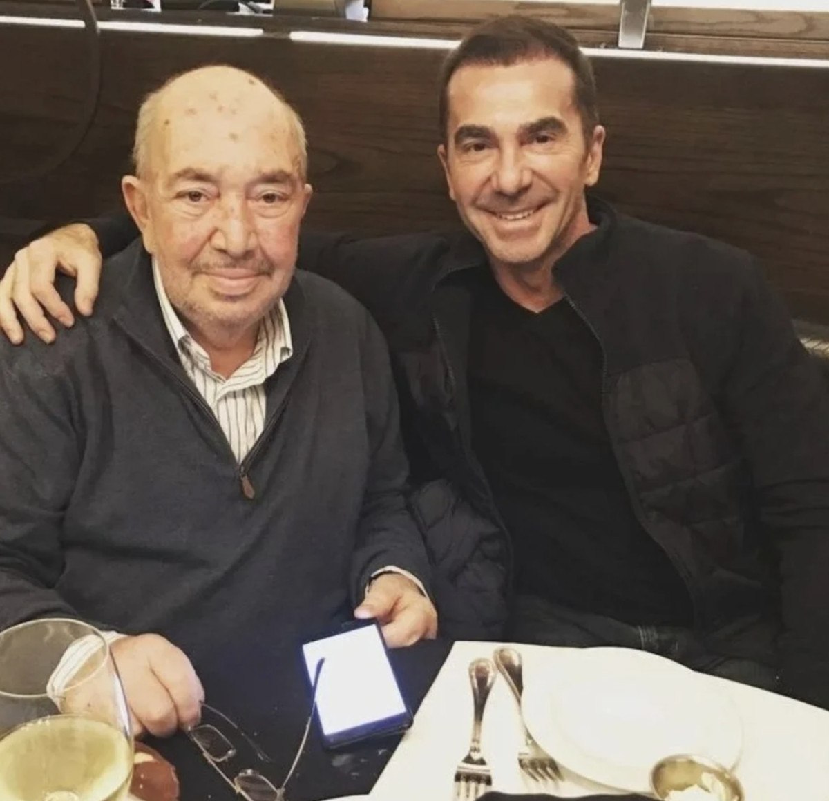 Gülşen Bubikoğlu'nun Türker İnanoğlu Hakkındaki Paylaşımı Gülşen Bubikoğlu'nun Türker İnanoğlu Hakkındaki Paylaşımı