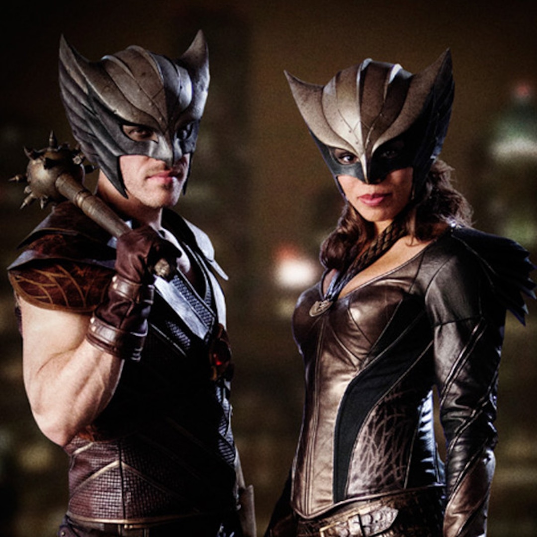 Hawkgirl Actor Discusses Superman's Super Suit And Flight Scenes Hawkgirl Actor Discusses Superman's Super Suit And Flight Scenes