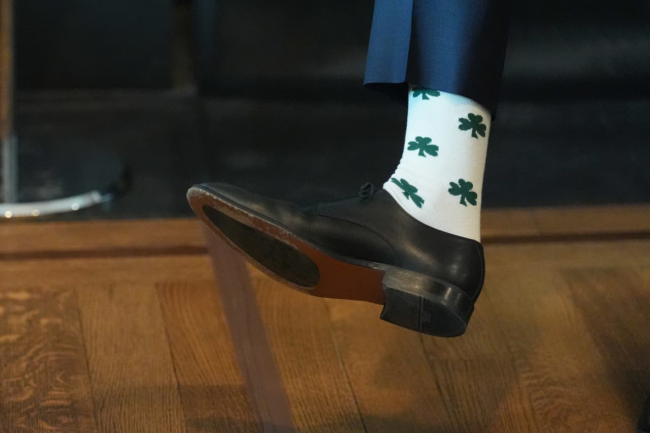 Hilarious WH Moments: Trump, Irish PM, JD Vance & Those Socks Hilarious WH Moments: Trump, Irish PM, JD Vance & Those Socks