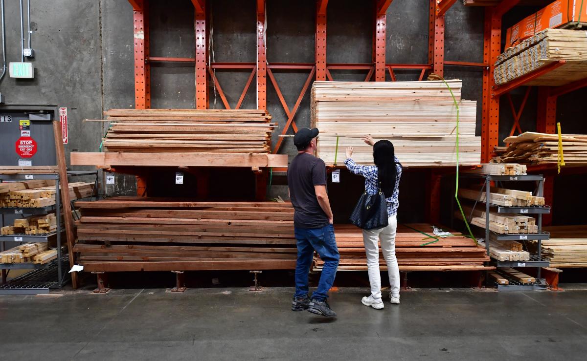 Home Depot Earnings: Disappointment, But Tariff Impact Guidance Holds Steady Home Depot Earnings: Disappointment, But Tariff Impact Guidance Holds Steady