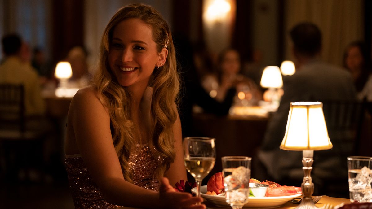 Honest Critic Reactions To Jennifer Lawrence's New Movie Honest Critic Reactions To Jennifer Lawrence's New Movie