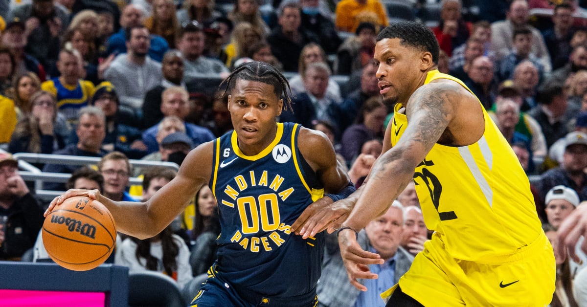 Indiana Pacers' Mathurin Ejected For Hitting Cleveland's Hunter In Game 4 Indiana Pacers' Mathurin Ejected For Hitting Cleveland's Hunter In Game 4