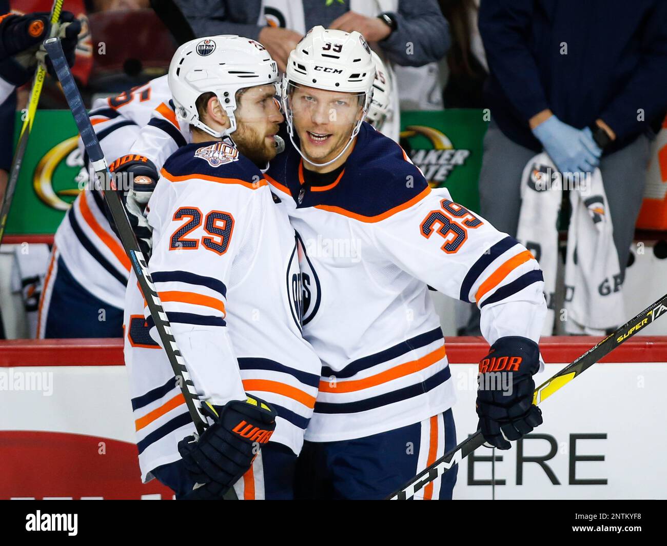 Injured Leon Draisaitl: Oilers Opt For Caution Against Jets Injured Leon Draisaitl: Oilers Opt For Caution Against Jets