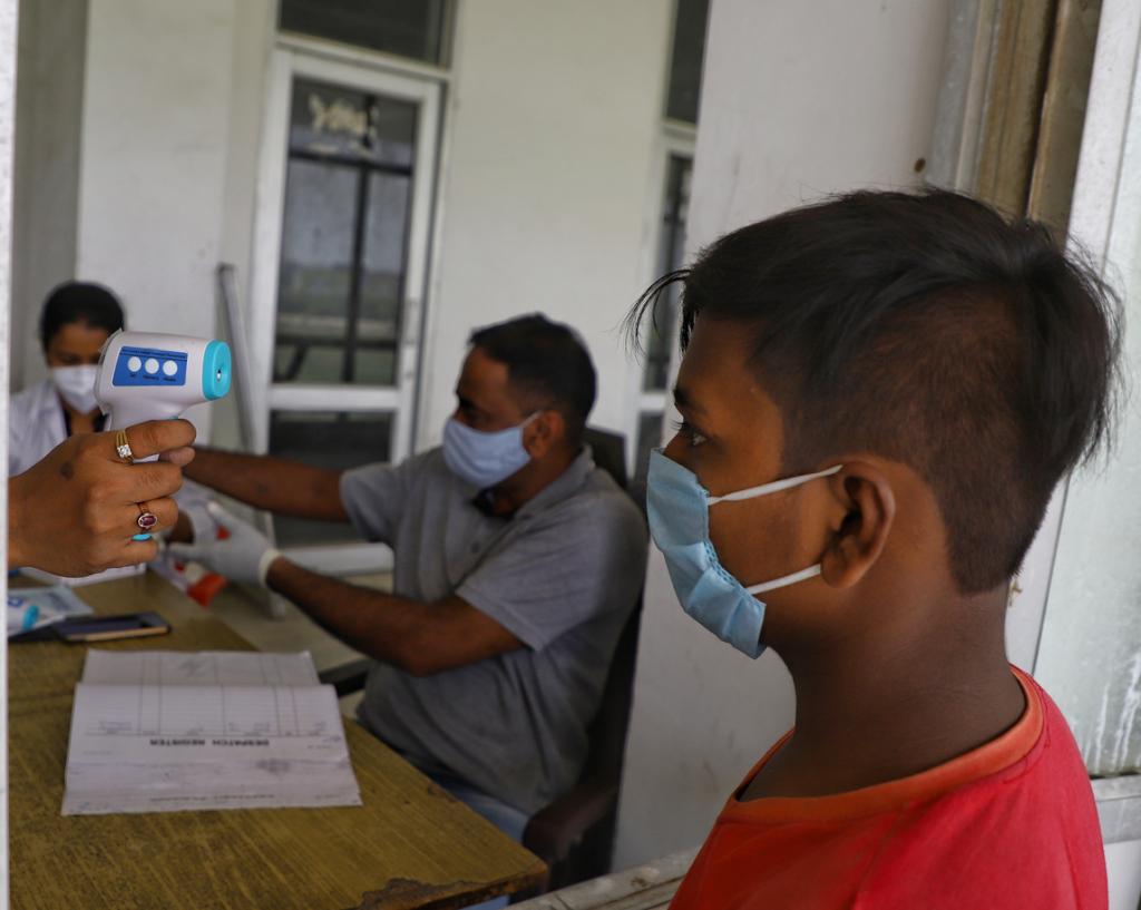INSACOG Reports New COVID-19 Variants BA.1 And LF.7 In India: Are We At Risk?