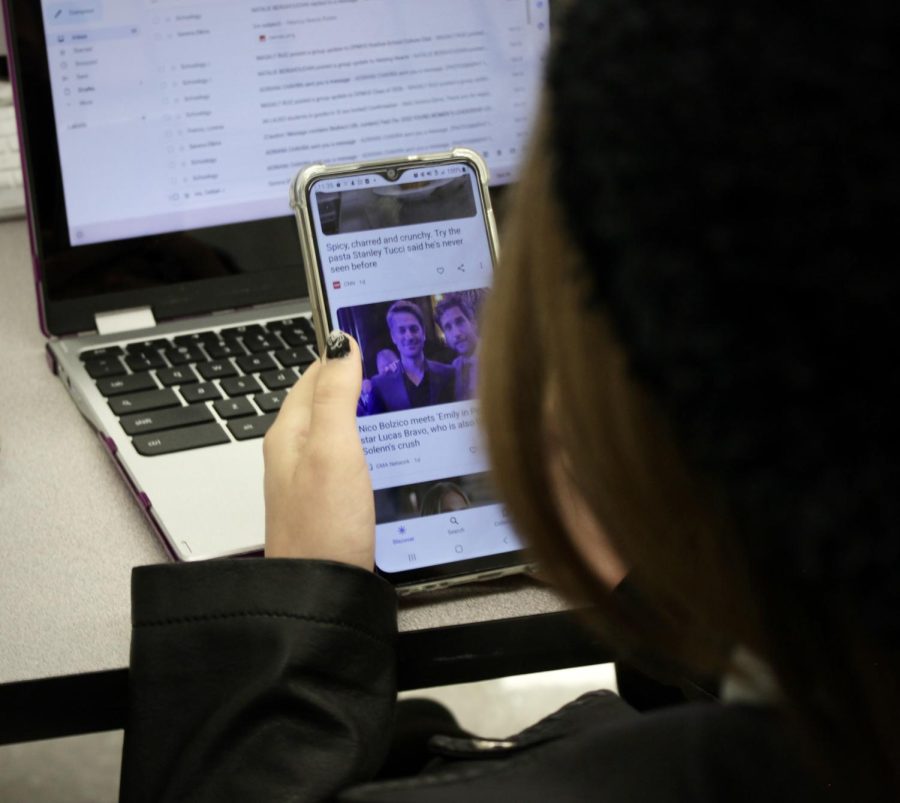 Iowa's New Cell Phone Policy: Impact On Students And Education Iowa's New Cell Phone Policy: Impact On Students And Education